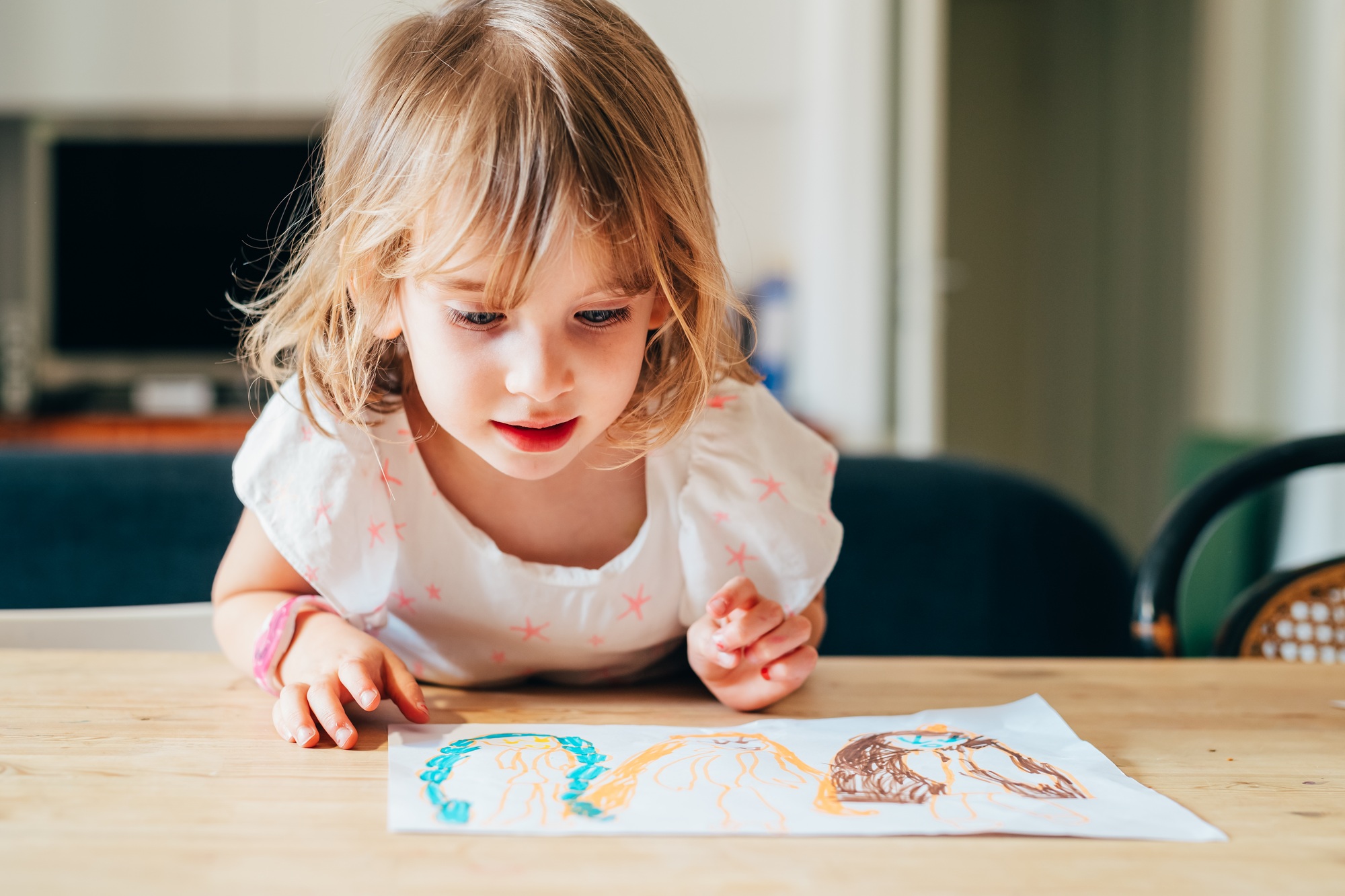 Téléchargez nos superbes coloriages à imprimer de Barbie en PDF pour des heures de plaisir créatif