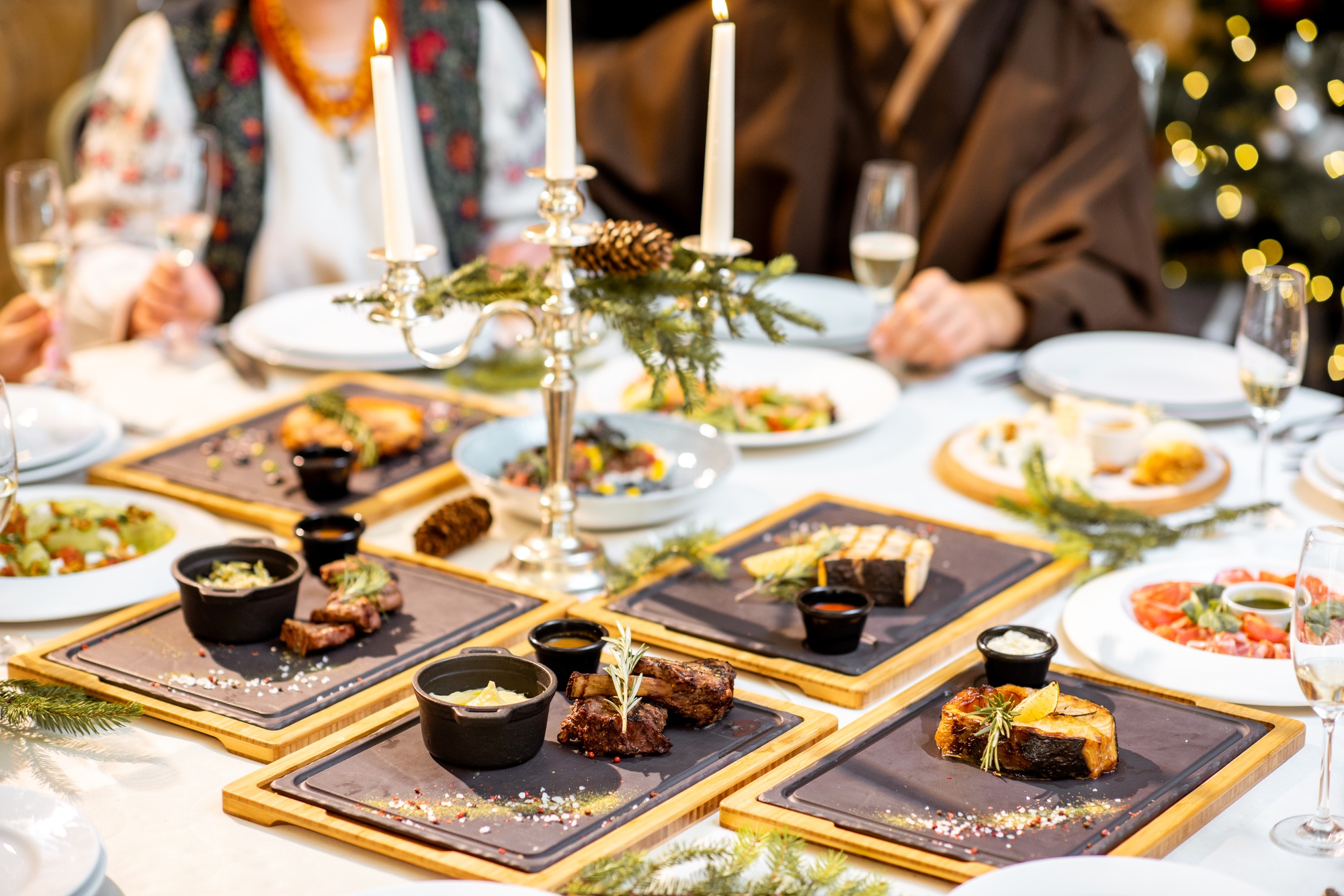 New Year's dinner table
